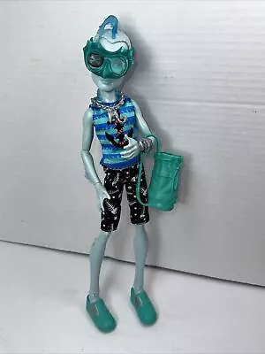 Monster High Gil Webber Shriek Wrecked Gillington Goggles • $49.99