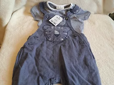 £3 • Buy Next 2 Piece Set Dungaree Bodysuit Also Next Shirt 3-6 Mths