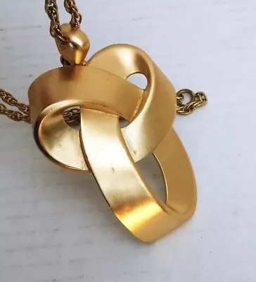 Vintage Trifari Modernist Knot Statement Pendant Necklace Gold Tone Mid Century • $24.90