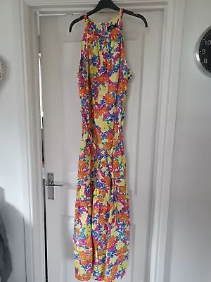 Wallis Maxi Dress • £5.99