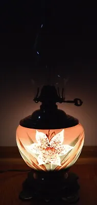 Vintage Gwtw Floral Electrified Converted Oil Table Lamp • $99.95