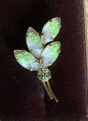 Unusual Vintage Green Spray Rhinestone Brooch/ Lace Pin  • £3.99