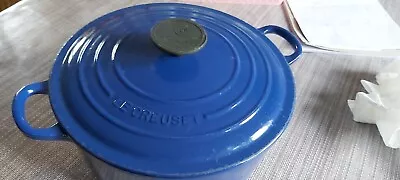 Le Creuset Large  Round Casserole  Dish With Lid Blue • £52