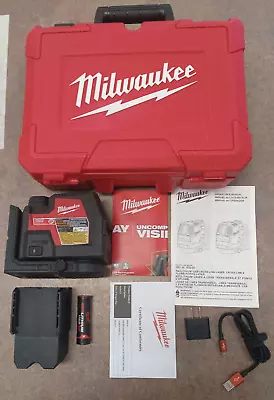 Milwaukee Rechargeable Green Cross W/Plumb Points Laser (3522-21) (AS IS) (READ) • $189.99