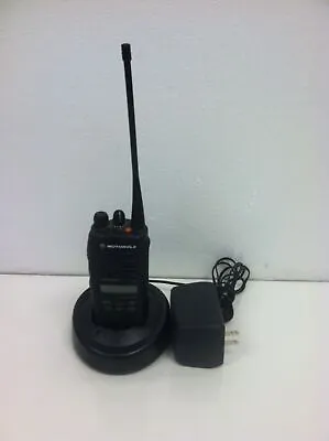 Motorola HT1250 LS+ Radio Aah25sdh9dp5an With Antenna Battery Charger FreeShip • $101.95