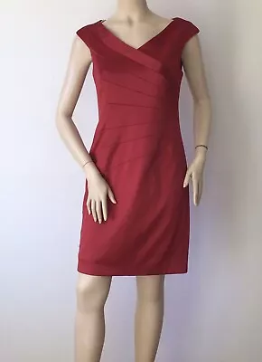 SANGRIA Dark Red Diagonal Pieced ￼Stretch Satin Sleeveless Dress (Size 6) • $19.95