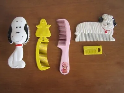 VINTAGE GROUP OF CHILDRENS COMBS & HAIR BRUSHES:  AVON McD’s SNOOPY STWBRY SC • $6