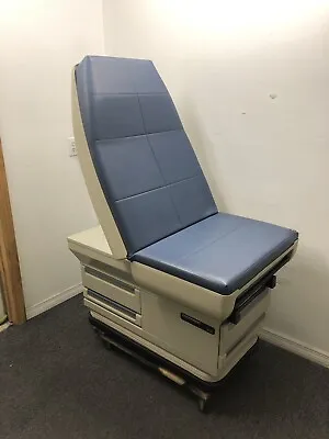 $2000 • Buy Midmark 405 Power Examination Table Chair Any Color Upholstery
