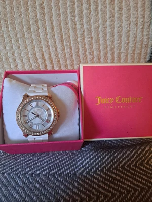 £21.50 • Buy Juicy Couture - RP £99 -Ladies Gold Case And White Plastic Bracelet Watch