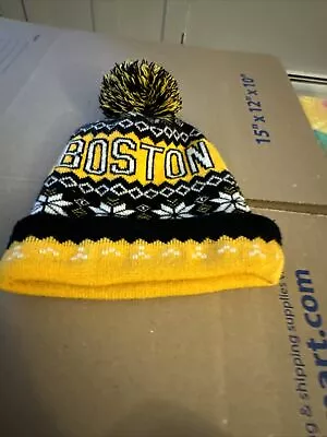 Boston Yellow Black  Pom Beanie • $9