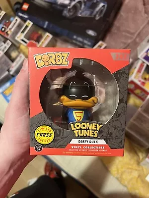 Funko Looney Tunes Daffy Duck Super Duck Chase Dorbz • £2