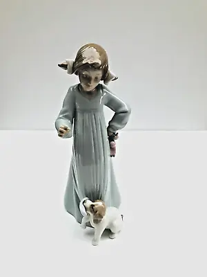 Lladro Nao  Bad Boy  Girl With Dog #1163 Figure (Puppy Slipper Nightie • £9.99