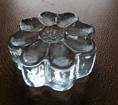 £10 • Buy Dartington Glass Clear Daisy Paperweight FT 208  70 S Vintage Frank Thrower