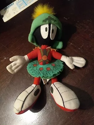 Looney Tunes Marvin The Martian Plush Christmas Wreath Holly Ornament • $9.15