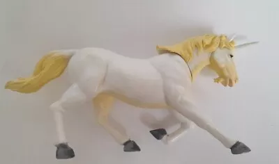 Disney/Walden Chronicles Of Narnia Unicorn Figure - 2005 Hasbro • £3.80