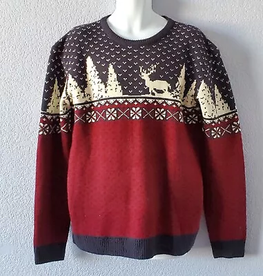 V28 Mens Christmas Sweater Large Winter Moose Elk Tree Fair Isle Snowflake EUC • $17.50