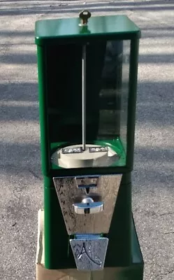 Vintage Oak Vending Machine With Deep Adjustable Wheel    Lock&key • $75