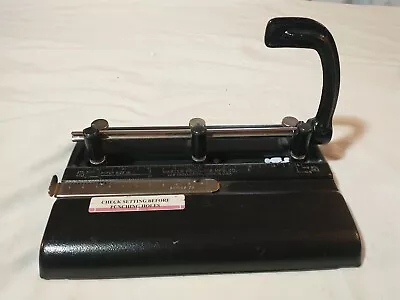 Heavy Duty 3 Hole Punch - Master Products - Made In The USA - Model 3-25 • $12.99