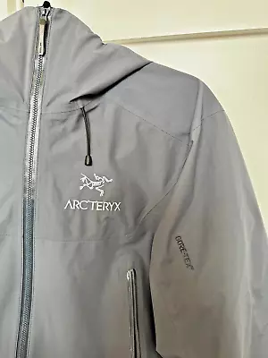 Arc'teryx Beta SL Hybrid Jacket Super Light GoreTex Shell Rain Hooded Small Navy • $86