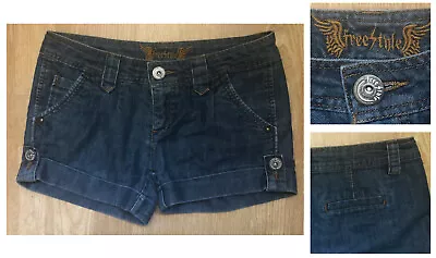 FREE STYLE REVOLUTION Women’s Jrs Low Rise Dark Wash Cuffed Short Shorts Sz 3 • $12.99