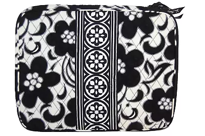 Vera Bradley Night & Day Pattern Quilted Laptop Sleeve • $15