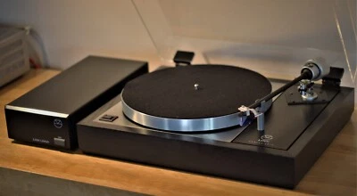 £1955 • Buy Linn Sondek LP12 - Lingo/Syrinx PU-2/Ortofon 2M Blue From Liquid Audio