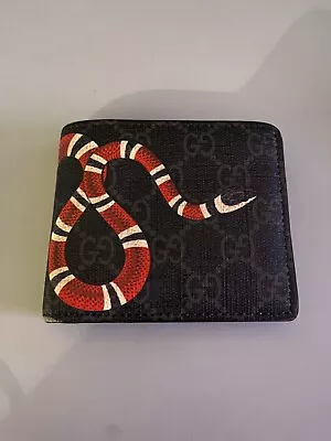 GUCCI Kingsnake Black Print GG Supreme Canvas Bifold Wallet • $165