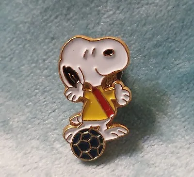 Vintage Snoopy Peanuts Enamel Soccer Tie Tac Mini Pin Screw Back Brooch  • $12