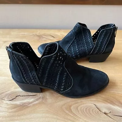 Vince Camuto Prasata Suede Ankle Booties Laser Cut Out Whipstitch Back Zip 6.5 • $27.03