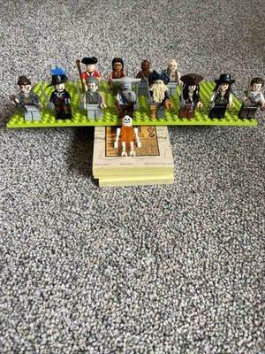 £255 • Buy Lego Minifigures Pirates Of The Caribbean Bundle