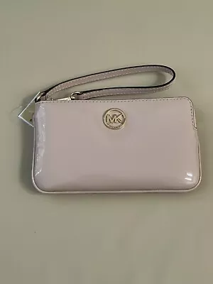 MICHAEL KORS NEW Fulton Large Top Zip Patent Leather Wristlet Wallet Ballet • $60