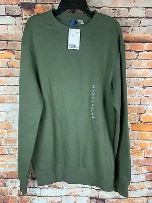 H&M Divided NWT Men’s Pullover Green Sweatshirt Size XS • $13.97