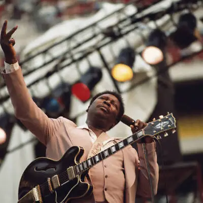 American Singer And Guitarist Bb King Plays A Gibson Es355 1976 Old Photo 8 • $9