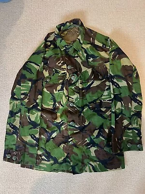 Army Outfit Mens (medium Size) • £5