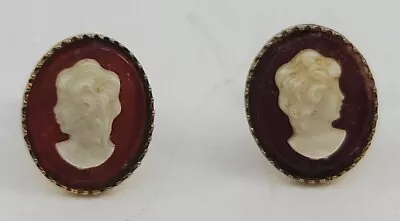 Vintage Gold Tone Cameo & Burgundy Ear Rings Antique Estate Jewelry • $11.99