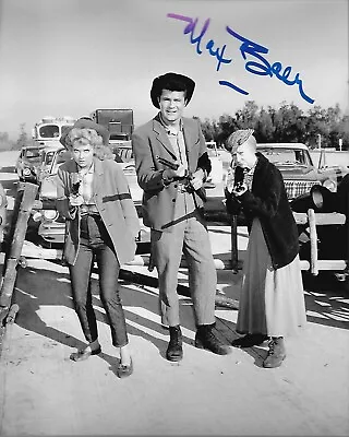 Max Baer Jr The Beverly Hillbillies Original Autographed 8x10 Photo #30 • $49.99