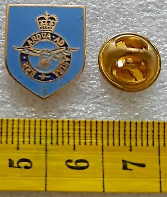 RAF Shield ARDVA AD Metal. Enamel. Lapel Pin Badge. • £5.99