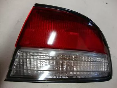 Passenger Right Tail Light Quarter Panel Mounted Fits 97-98 MITSUBISHI GALANT B • $32.20