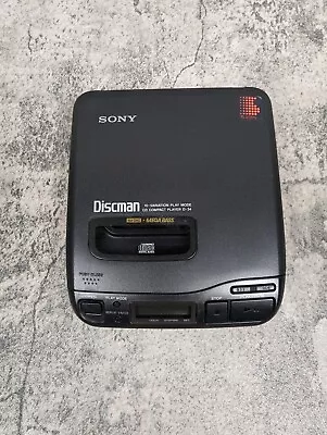 Vintage Sony Discman D-34 Portable CD Compact Player Mega Bass NO POWER • $18.95