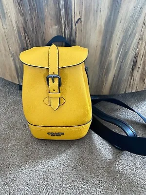 $328 COACH CB929 Hudson Leather Sling Bag Crossbody Backpack Canary Yellow • $159.99