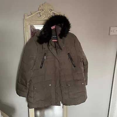 Maine Hood Jacket Size 20 • £15