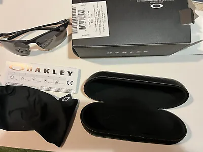 Oakley Carbon Blade Sunglasses Barely Worn - GLASSES BAG & CASE SRV $400 • $325