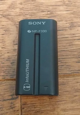 Untested Original Sony NP-F330 7.2v  5.0Wh Info Lithium Camcorder Battery. • £21.49
