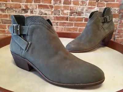 Vince Camuto Olive Grey Suede Panthea Exposed Ankle Boot Bootie 8.5 New • $39.95