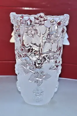 MIKASA CARMEN VTG 8  Flower Vase Heavy Cut Lead Crystal Germany Embossed Daisy • $39.99