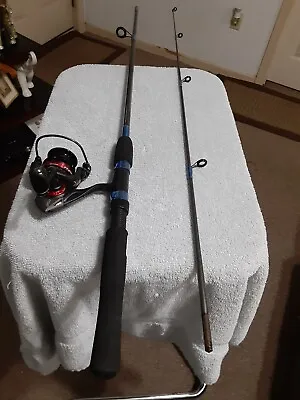 Spinning Fishing Rod DOLPHIN 6'MED 12LB 2PC AND NEW REEL QUANTUM • $42