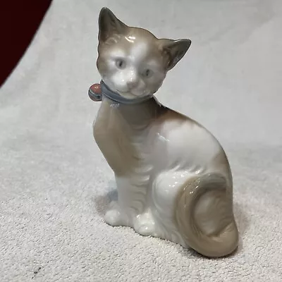 Nao By Lladro 5.5” Porcelain Kitty Cat Figurine W Bell Collar ~ 1985 • $32