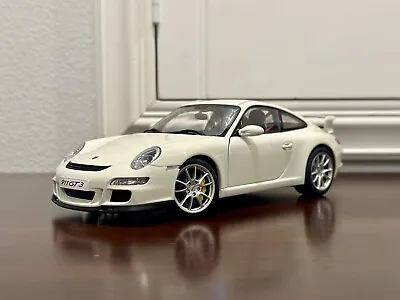 1/18 Porsche 911 (997) GT3 White By AUTOart • $295.99