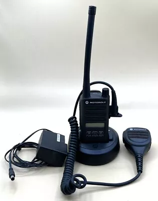 Motorola Cp100d Two-way 16x Channel Uhf Radio Kit (mvp018651) • $219.99