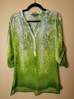 Mushka By  Sienna Rose Women's S Blouse Green Print V-neck W/buttons Adj. Sleeve • $18.95